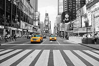 TIMES SQUARE TAXIS POSTER Amazing Shot - New York - NY RARE HOT NEW 24x36